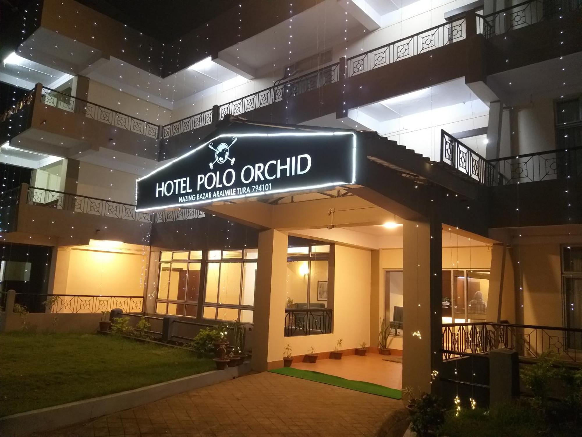 Polo Tura Hotel Εξωτερικό φωτογραφία