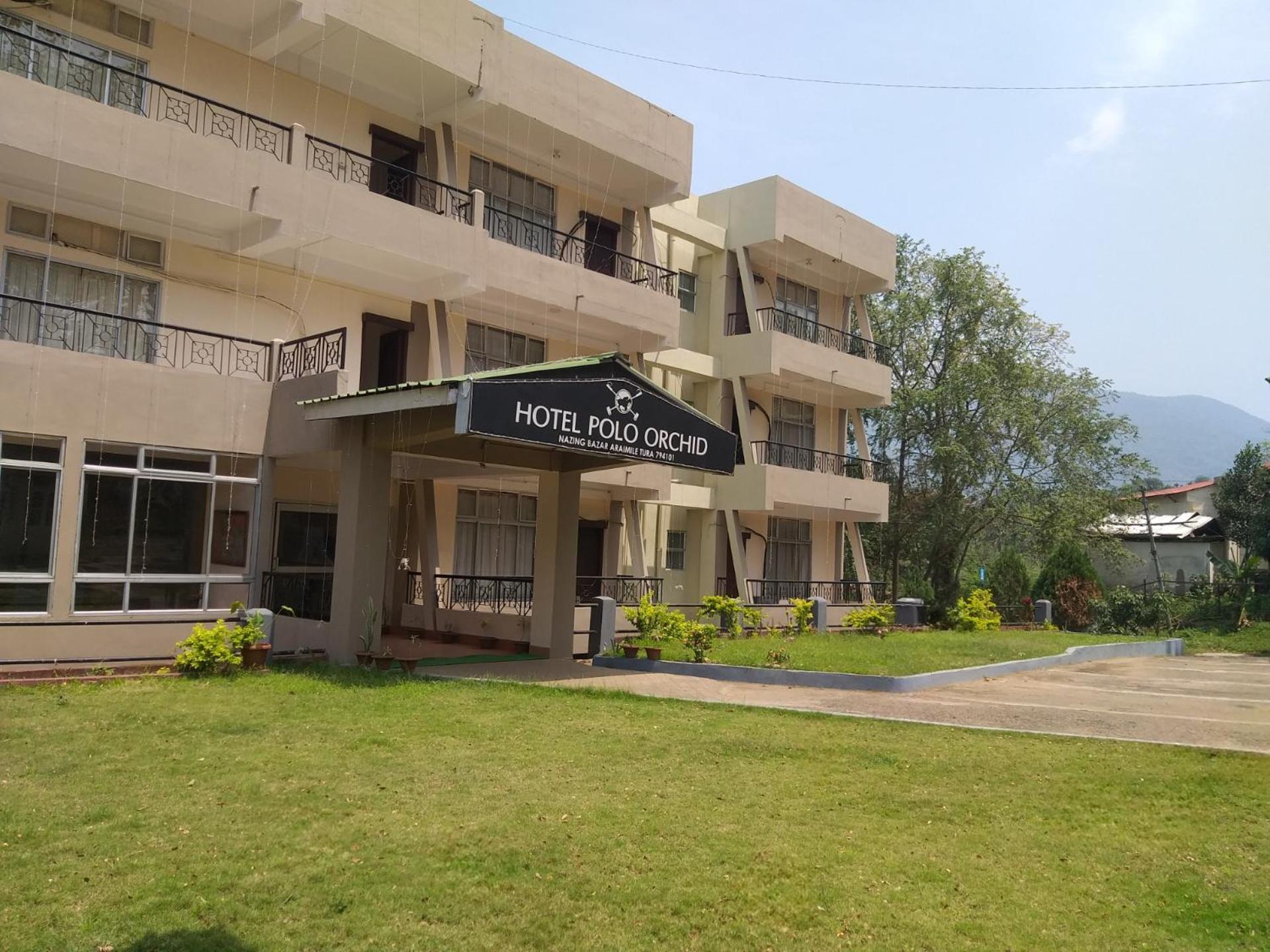 Polo Tura Hotel Εξωτερικό φωτογραφία