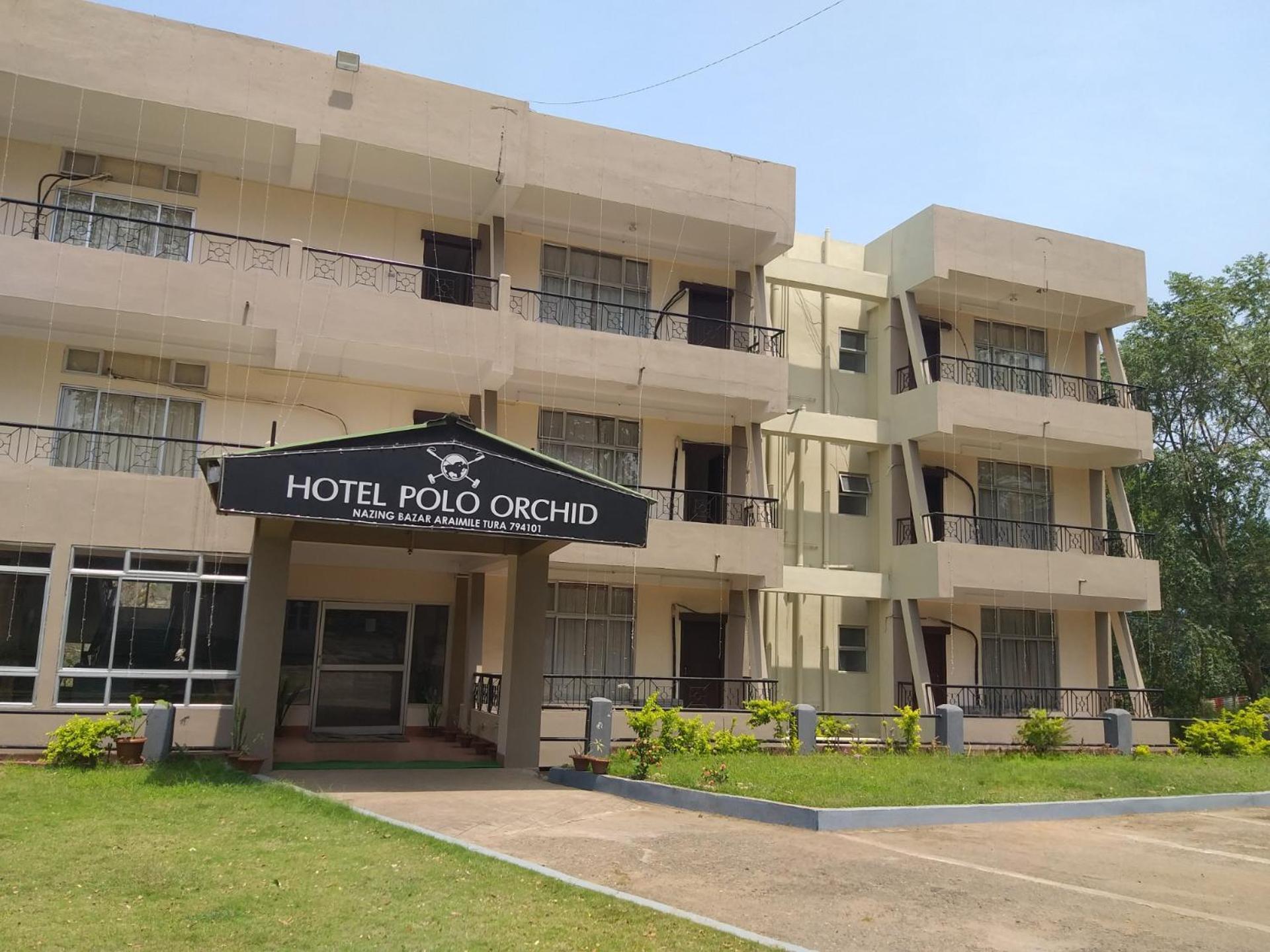 Polo Tura Hotel Εξωτερικό φωτογραφία