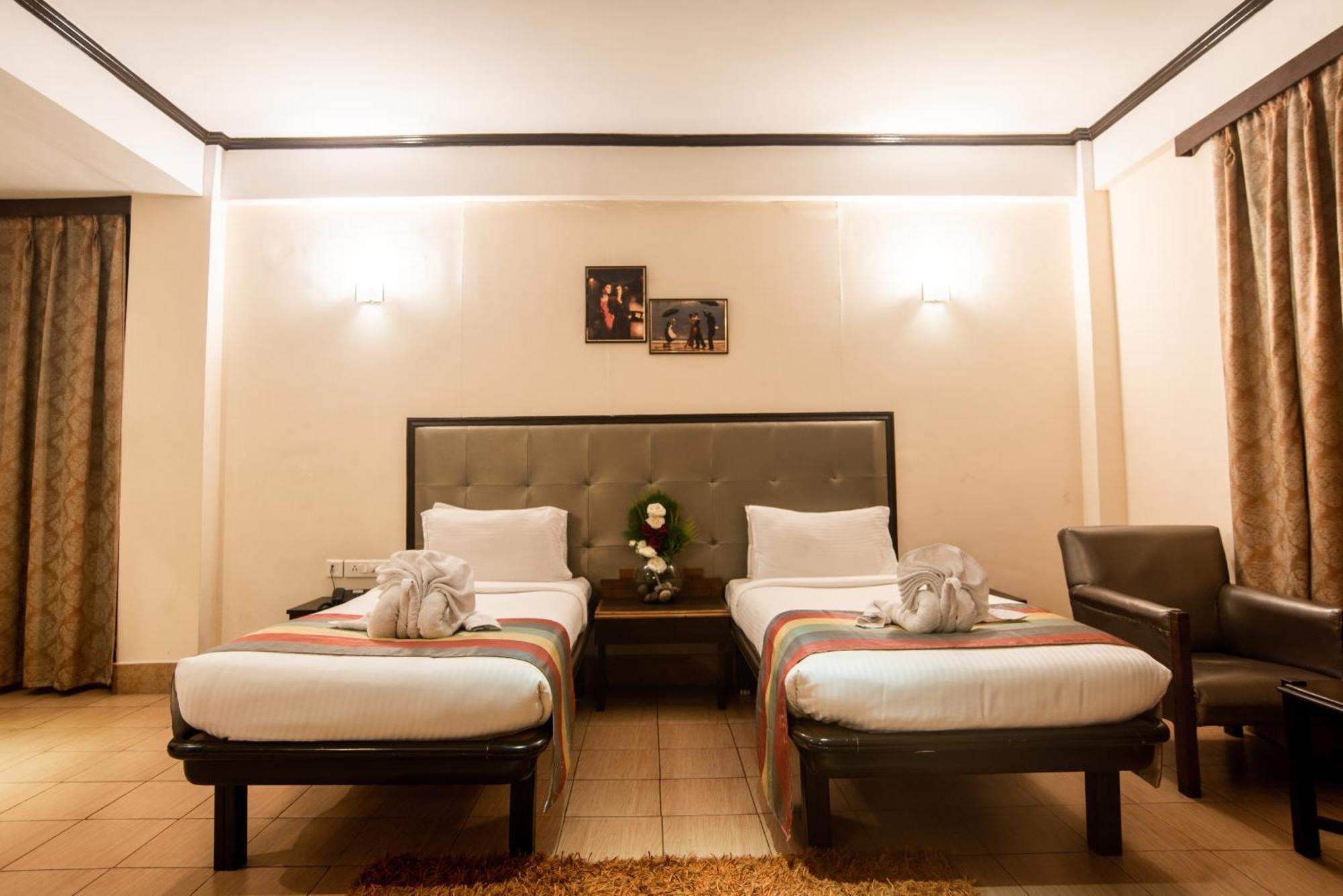 Polo Tura Hotel Εξωτερικό φωτογραφία