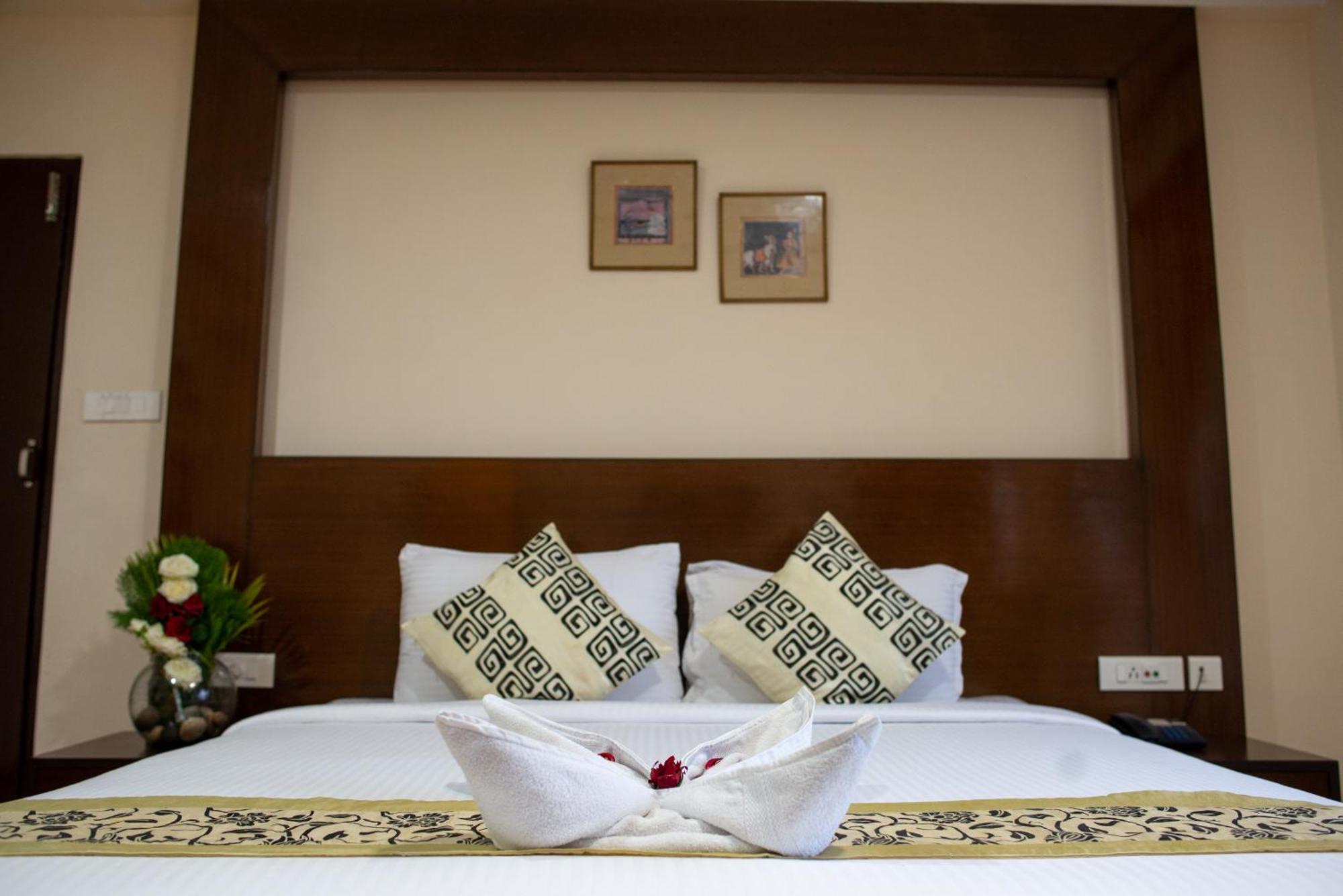 Polo Tura Hotel Εξωτερικό φωτογραφία