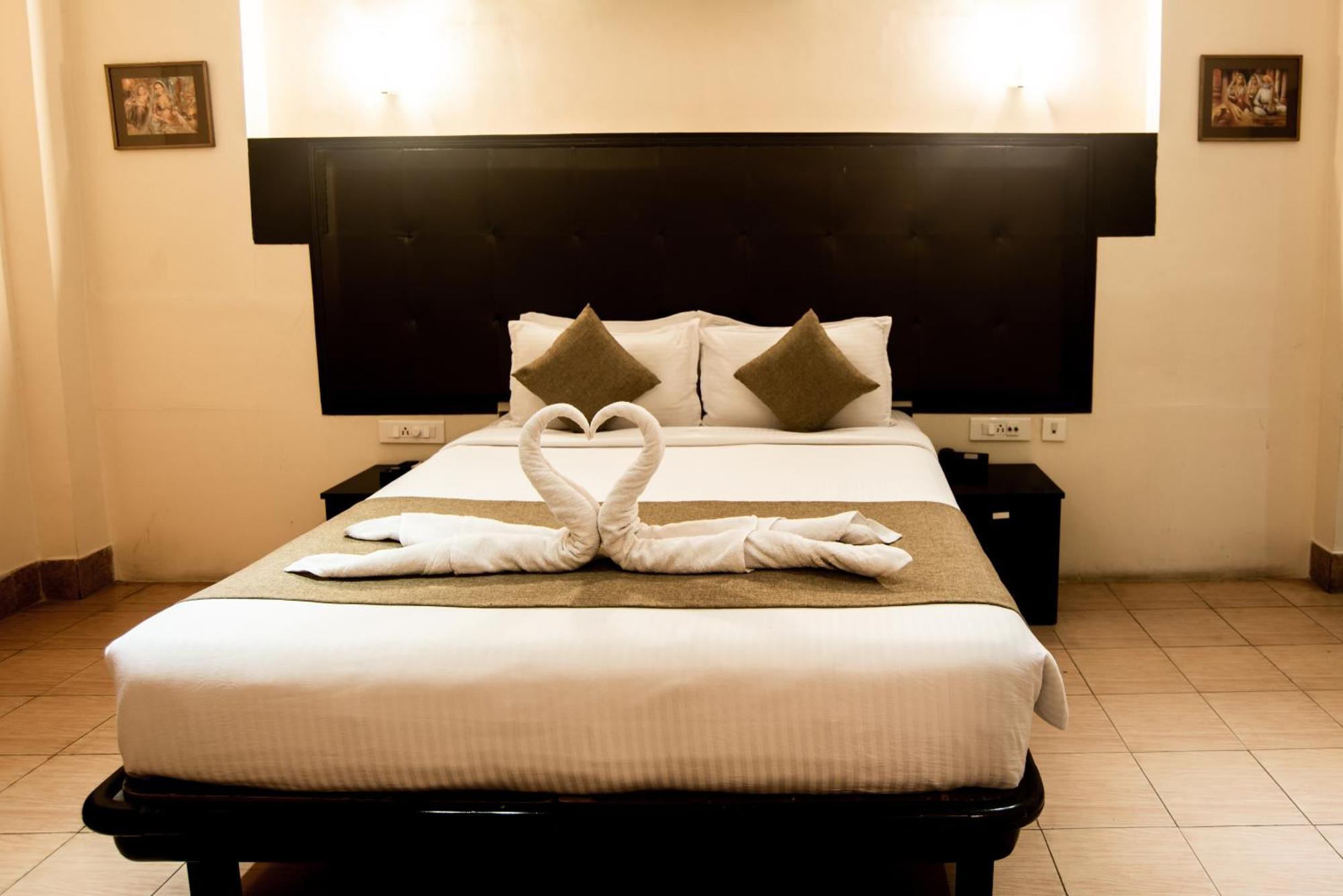 Polo Tura Hotel Εξωτερικό φωτογραφία