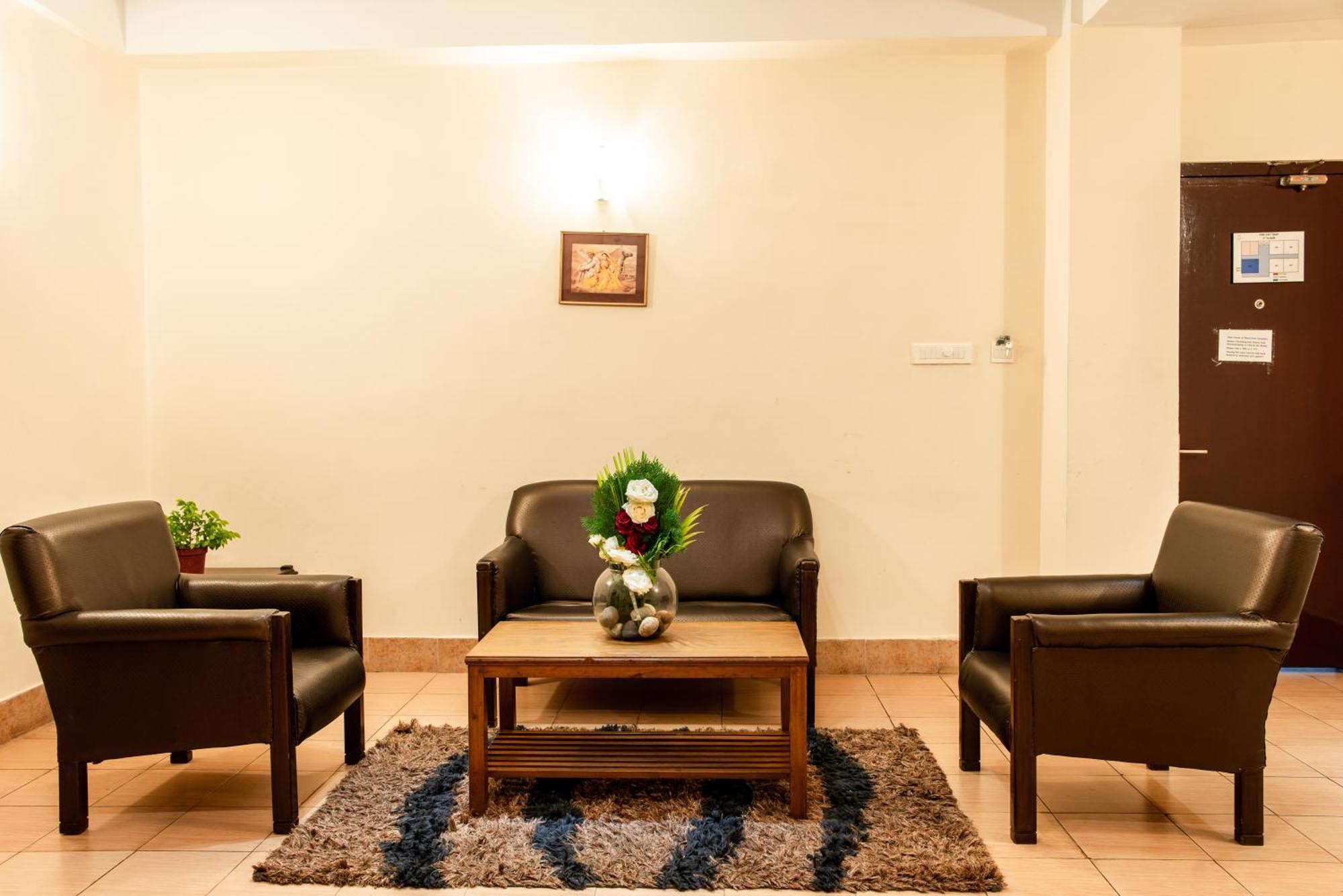 Polo Tura Hotel Εξωτερικό φωτογραφία