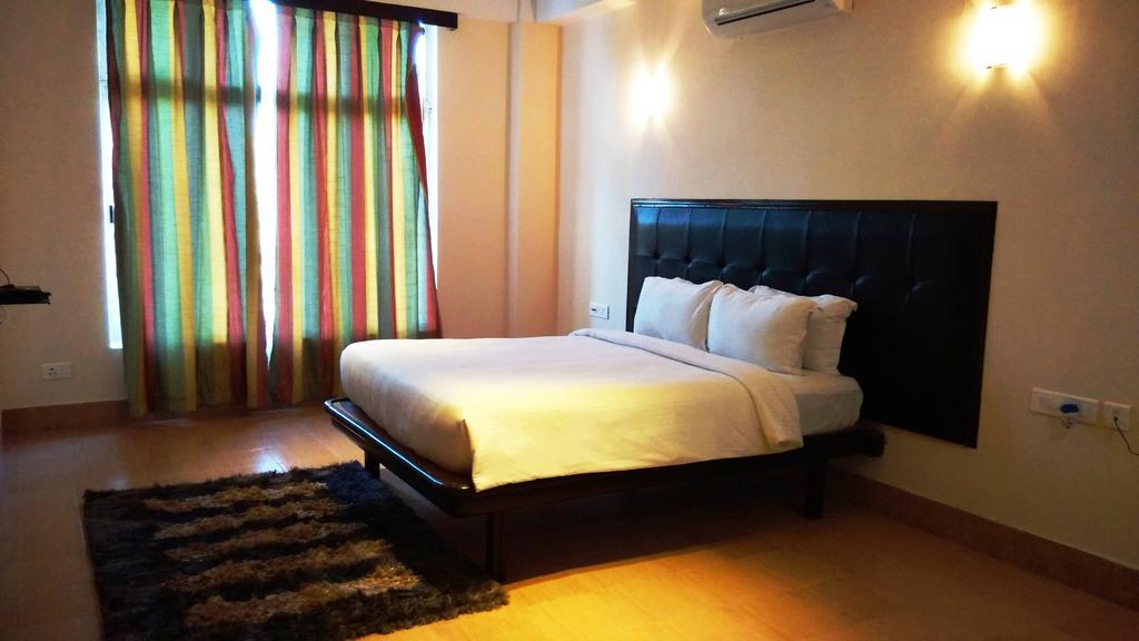 Polo Tura Hotel Δωμάτιο φωτογραφία