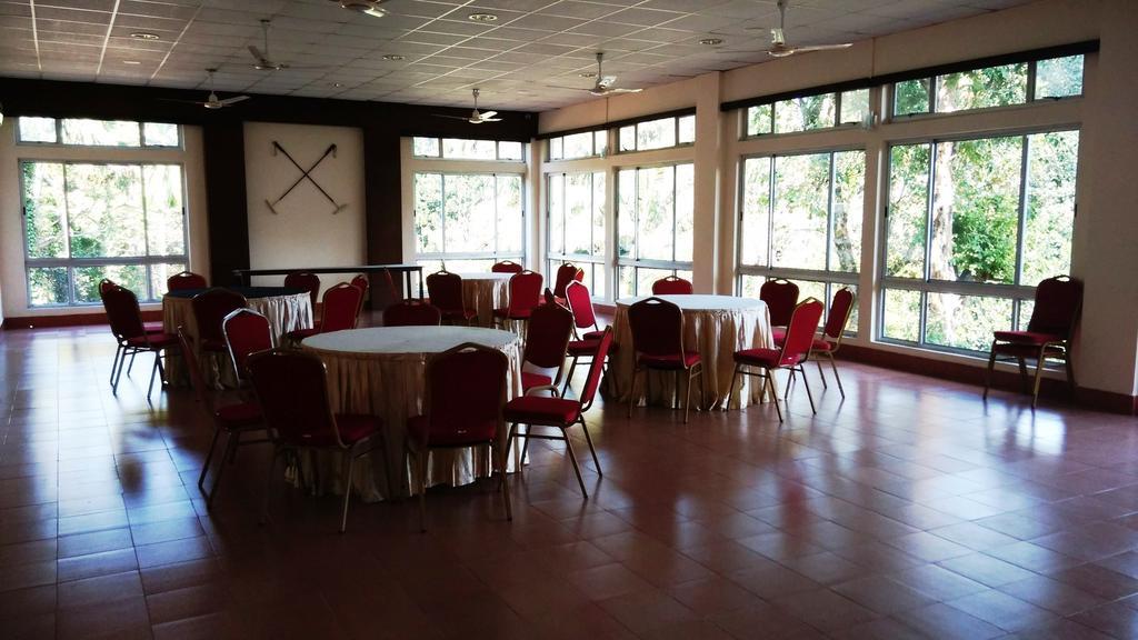 Polo Tura Hotel Εξωτερικό φωτογραφία