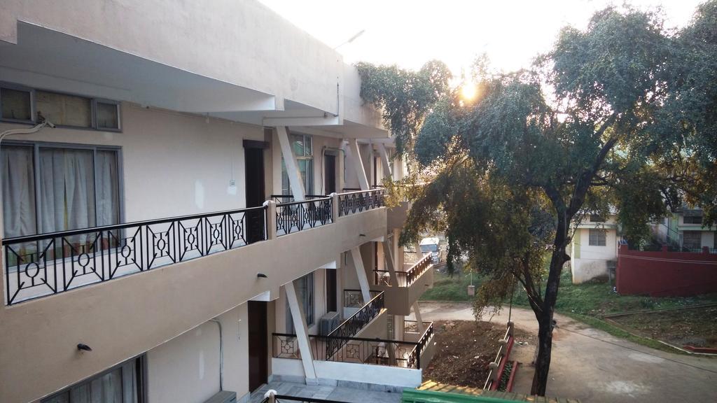 Polo Tura Hotel Εξωτερικό φωτογραφία